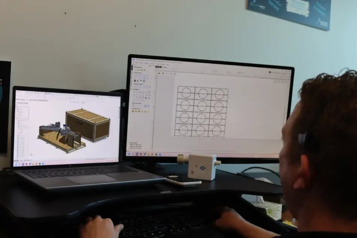 custom-packaging-cad-design-workstation